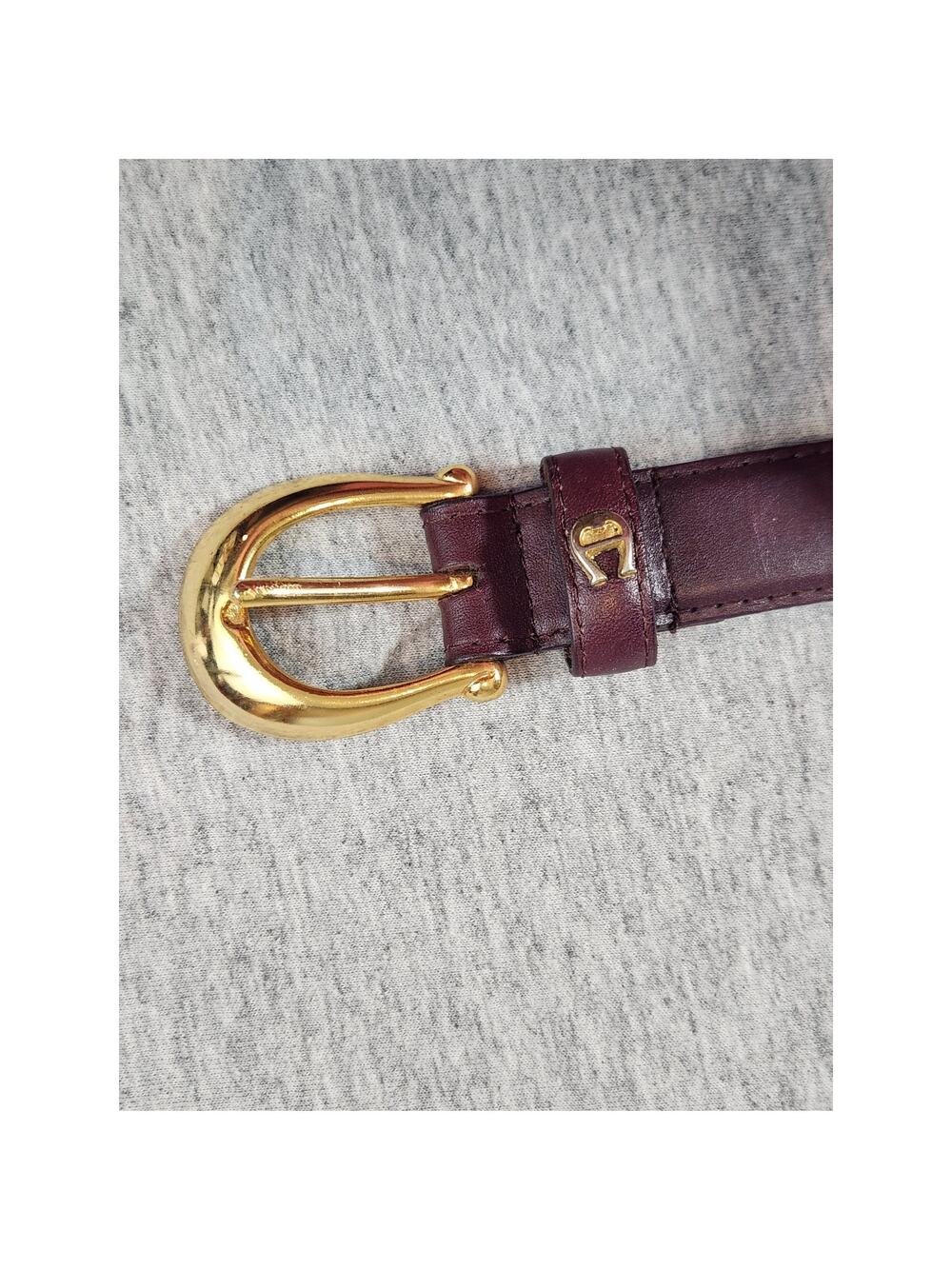 Etienne Aigner Genuine Leather Burgundy Belt Gold Tone Buckle Size Large Vintage